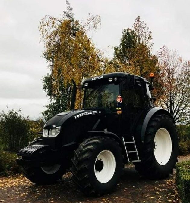 De enigste Zetor Forterra 135 Black Edition